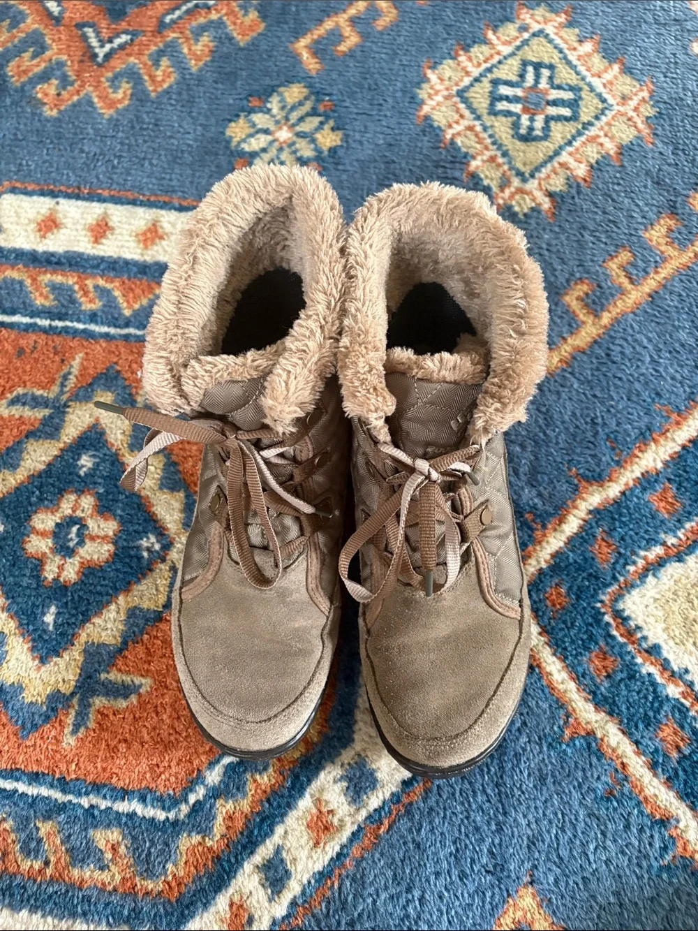 Columbia Brown Fur-Trim Winter Boots